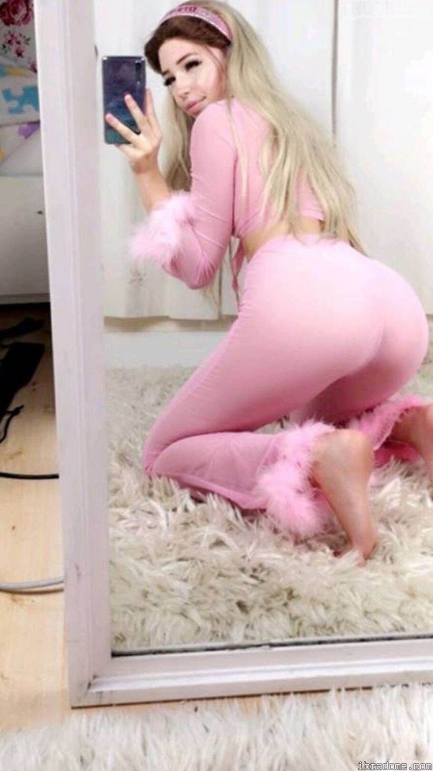 Belle Delphine Photo #1119