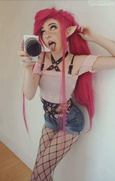 Belle Delphine Photo #1121