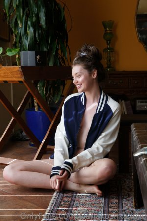 Akshok Anele Photo #52