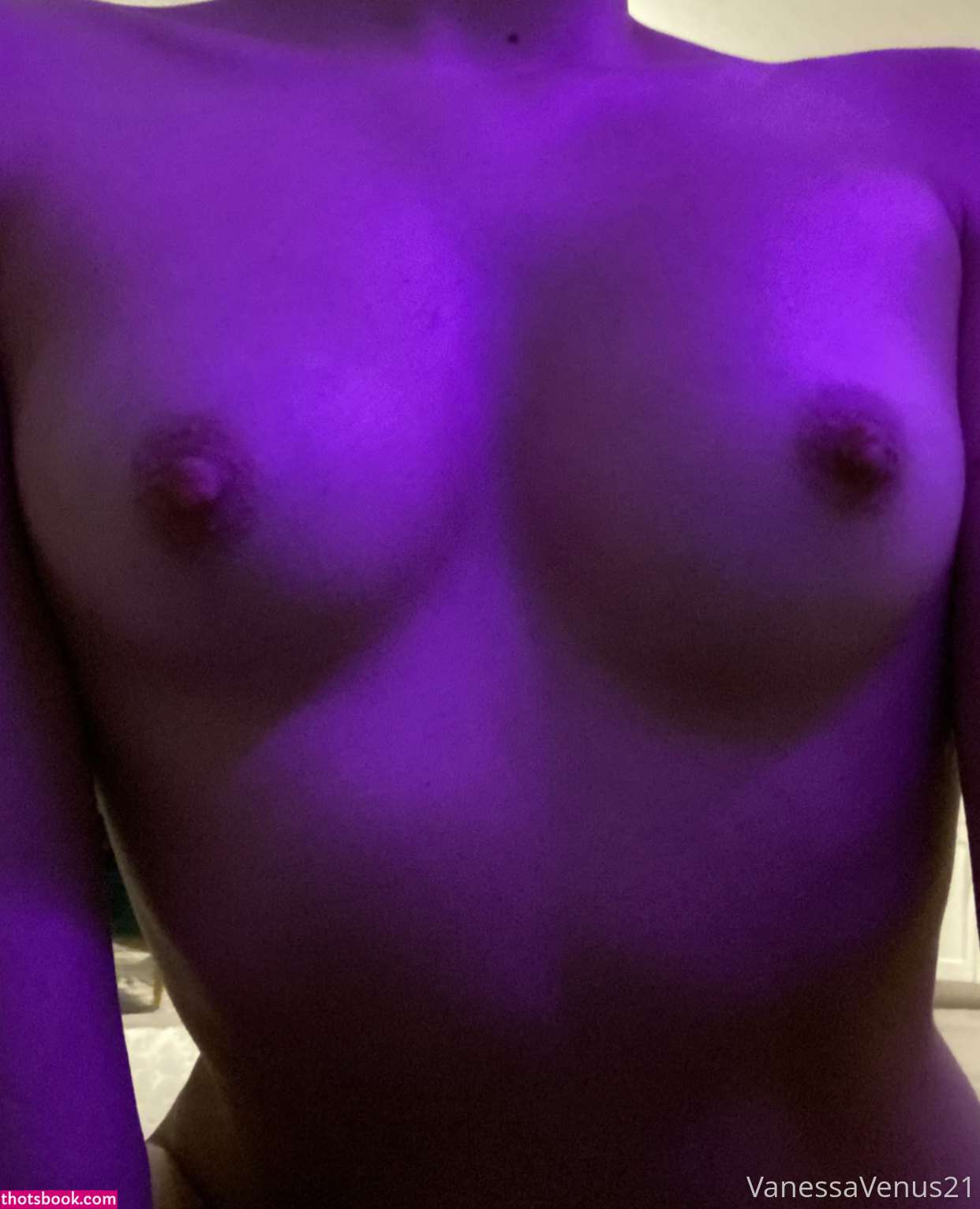 Vanessavenus21 Photo #53