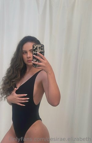 Desirae Elizabeth Post #5