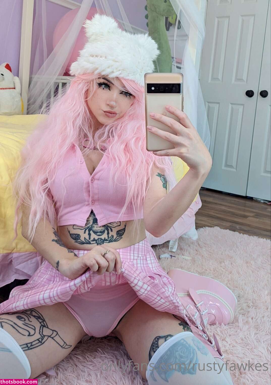 Rusty Fawkes Photo #382