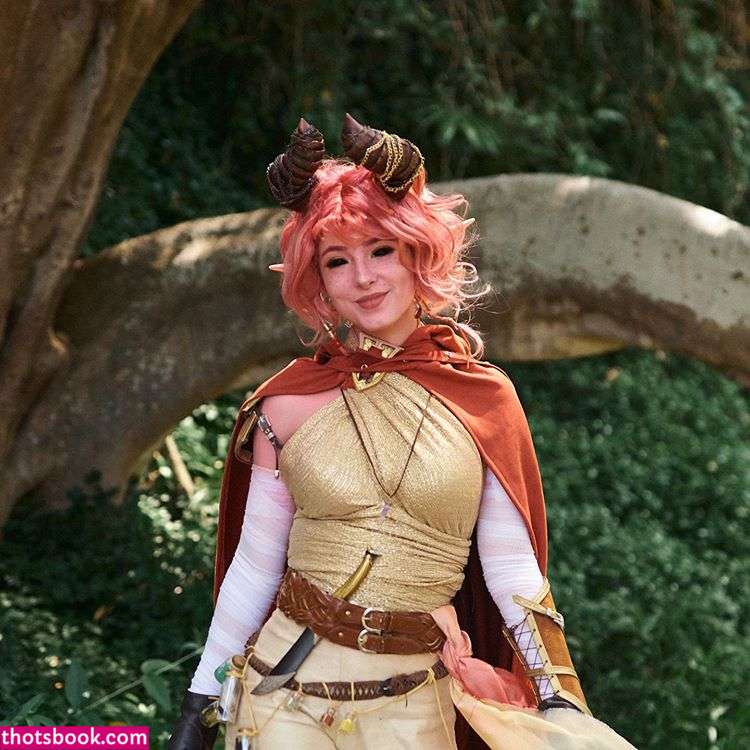 Fallcosplay Photo #9