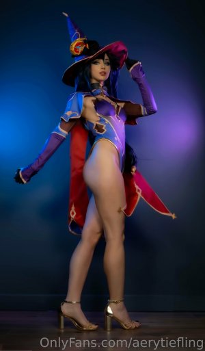 Aery Tiefling Photo #312