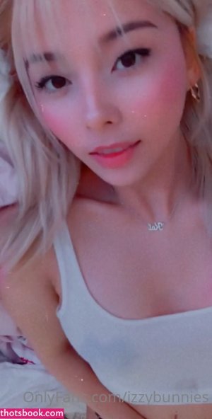 Izzybunnies Video #205