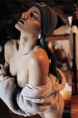 Michelle Moonsugar Photo #22