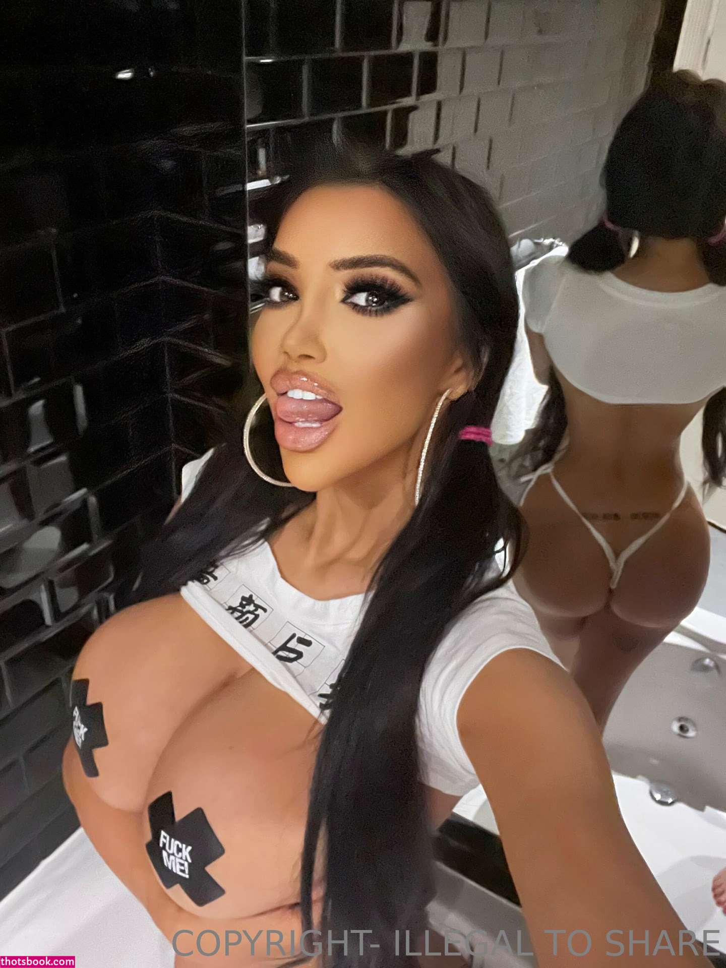 Chloe Khan Photo #93