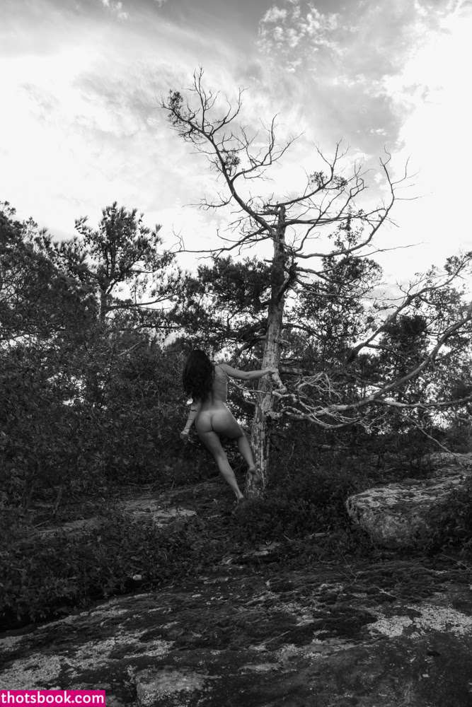 Emily Rinaudo Photo #121