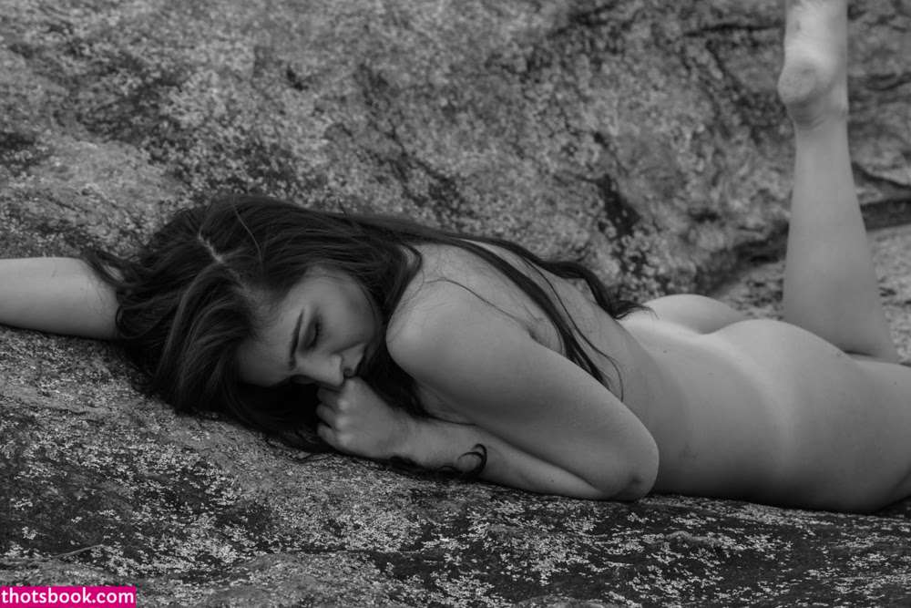 Emily Rinaudo Photo #222