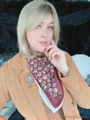 Meg Turney Photo #737