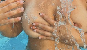 Paige Vanzant Photo #102