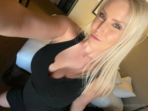 Vanessa Cage Photo #89