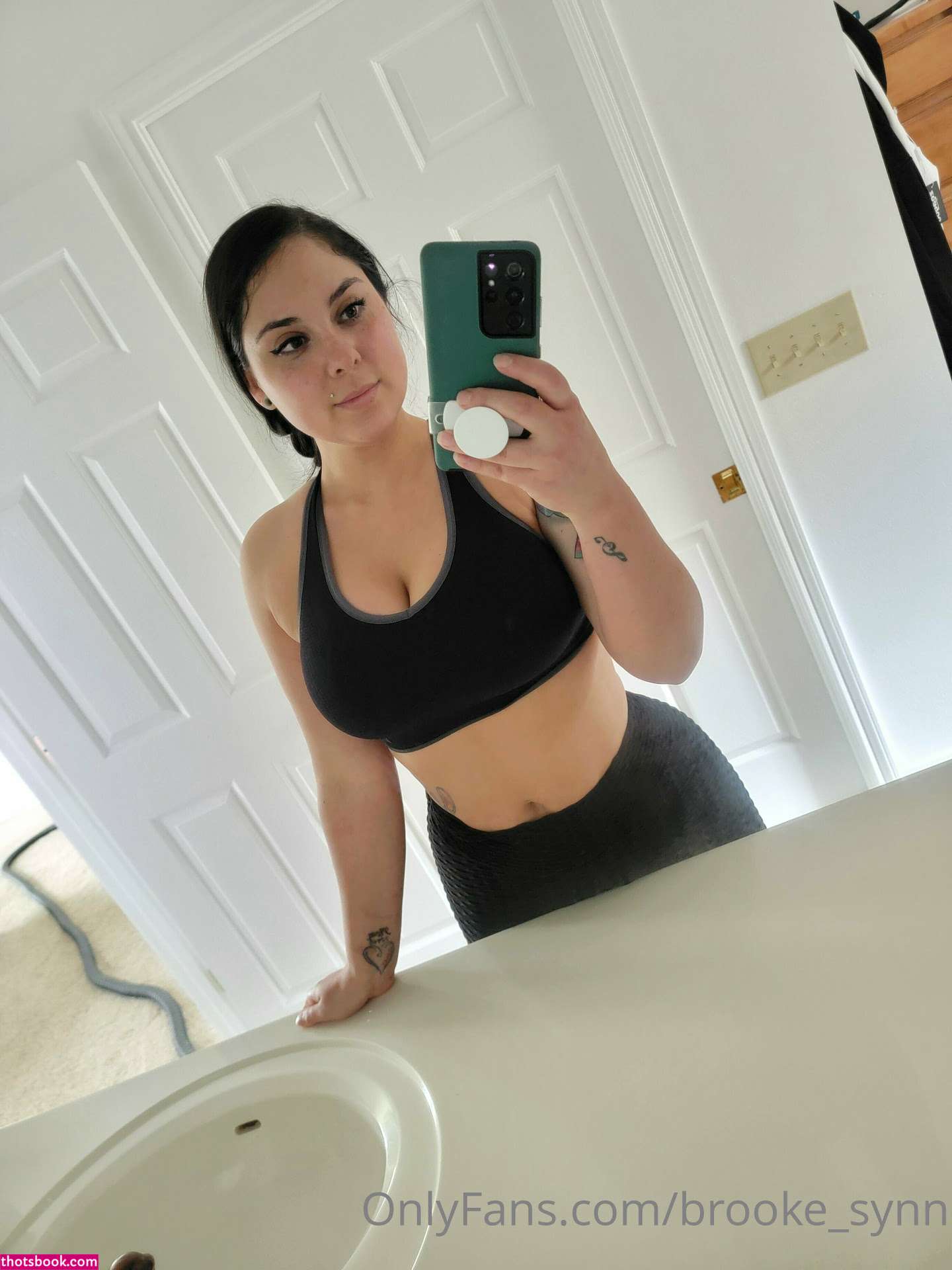 Brooke Synn Photo #27