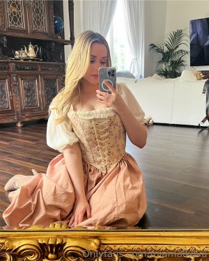 Mia Malkova Photo #82