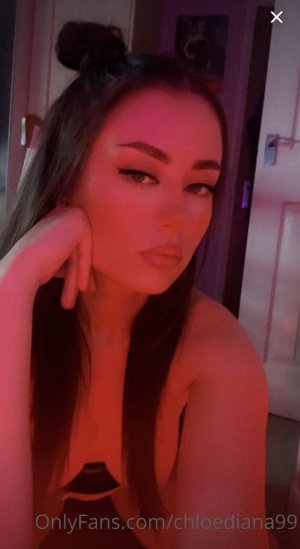 Chloediana99 Photo #3