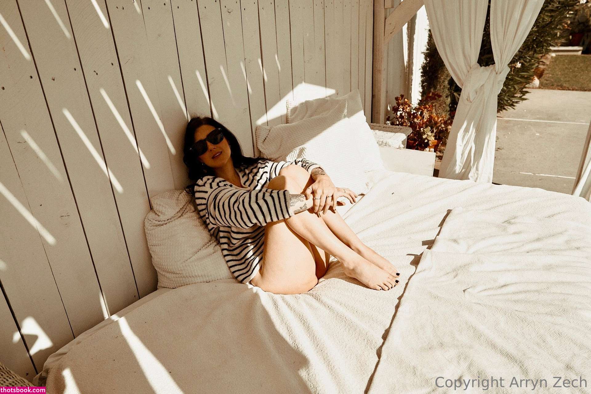 Arryn Zech Photo #410