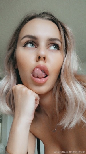 Jennifer Ann Photo #33