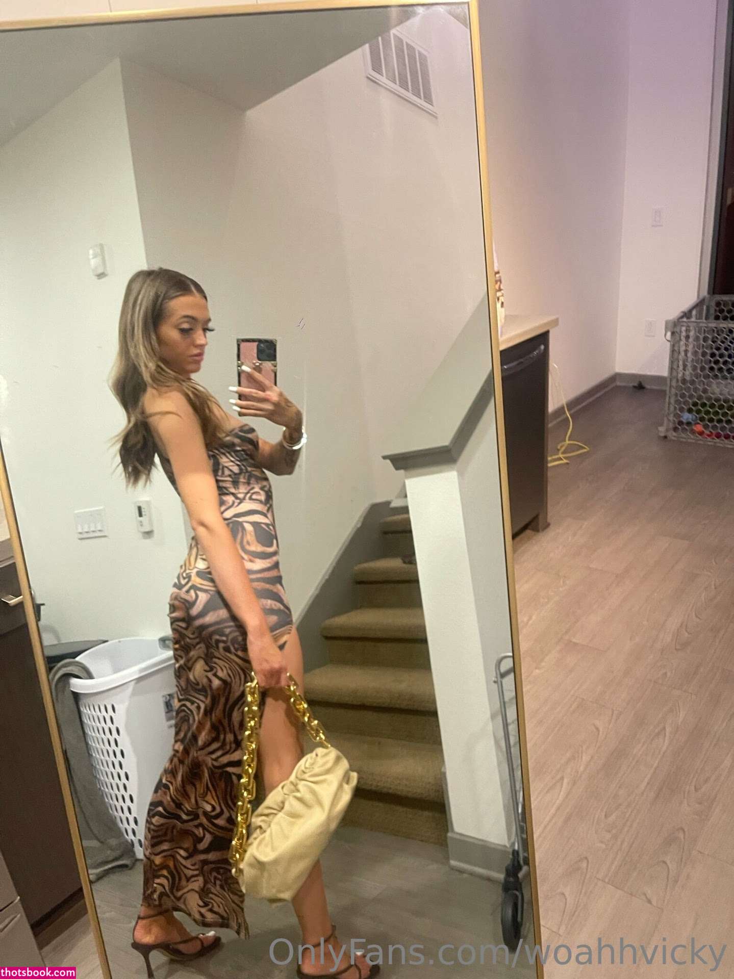 Woah Vicky Photo #36