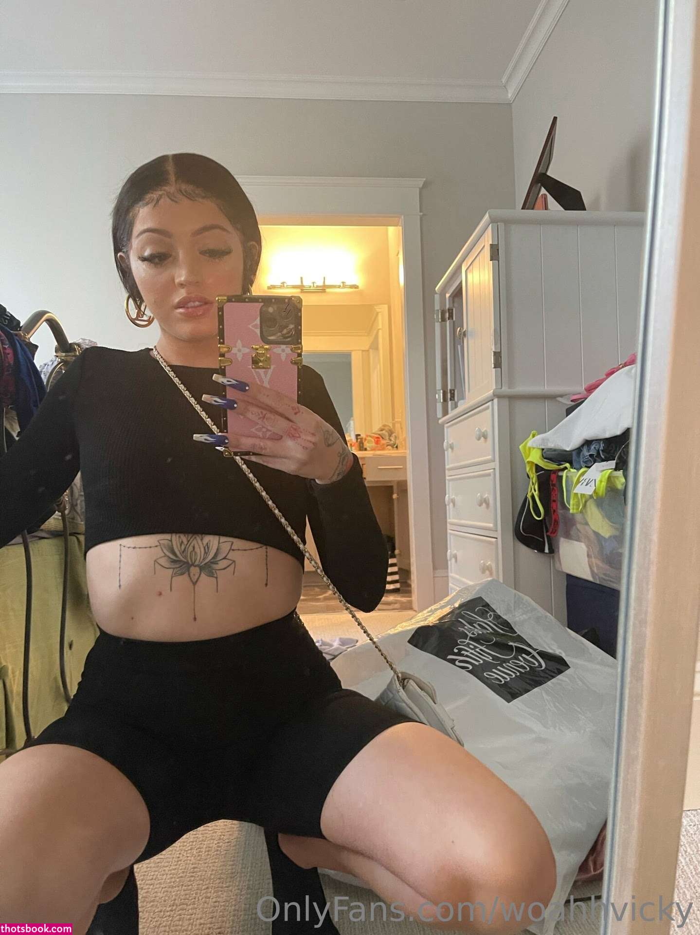 Woah Vicky Photo #51