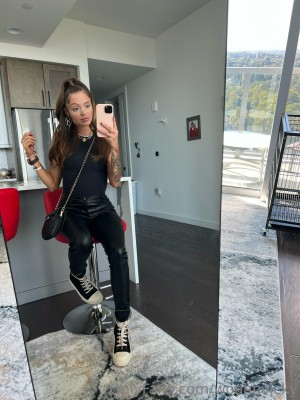 Woah Vicky Photo #61