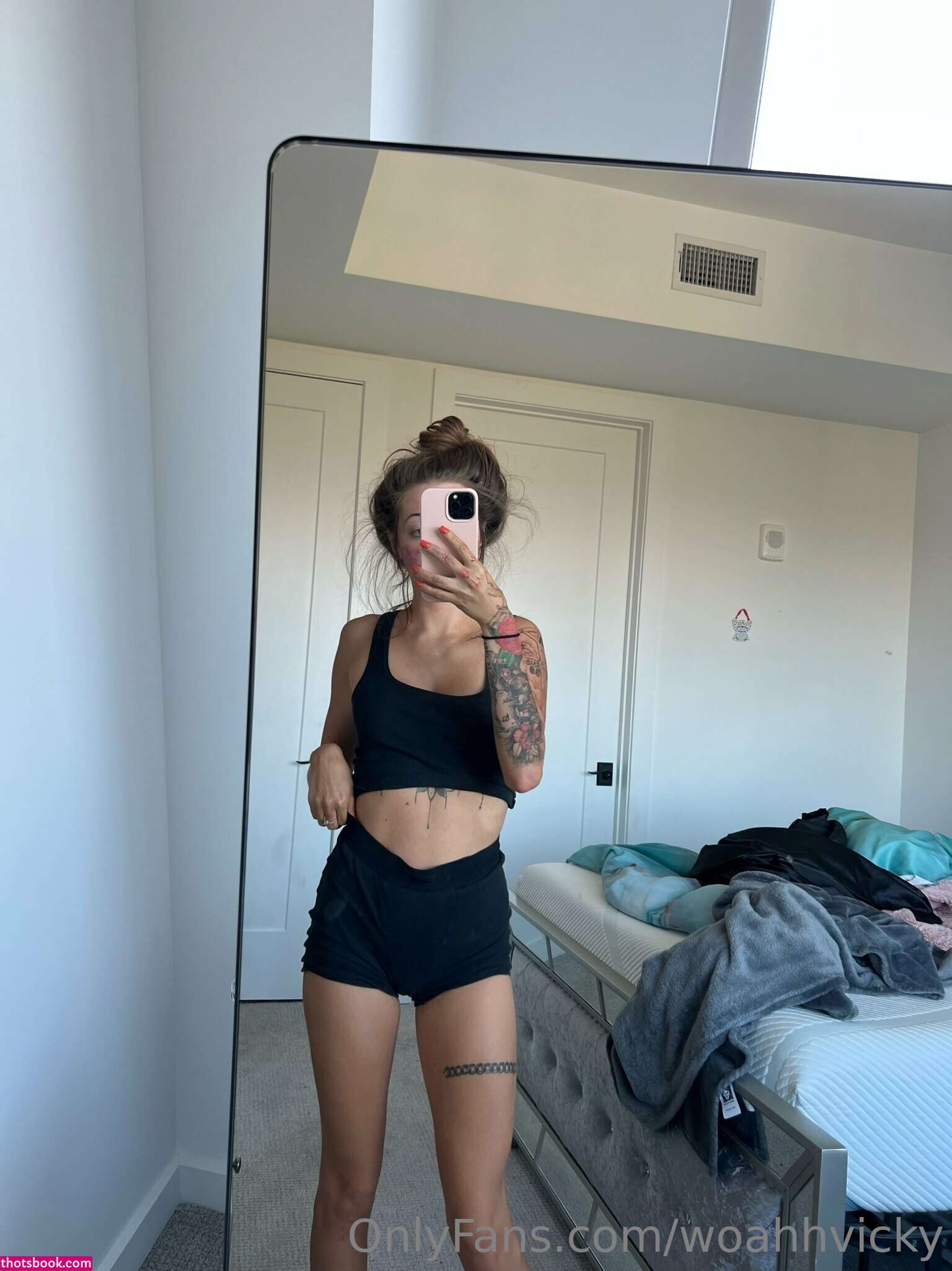 Woah Vicky Photo #99