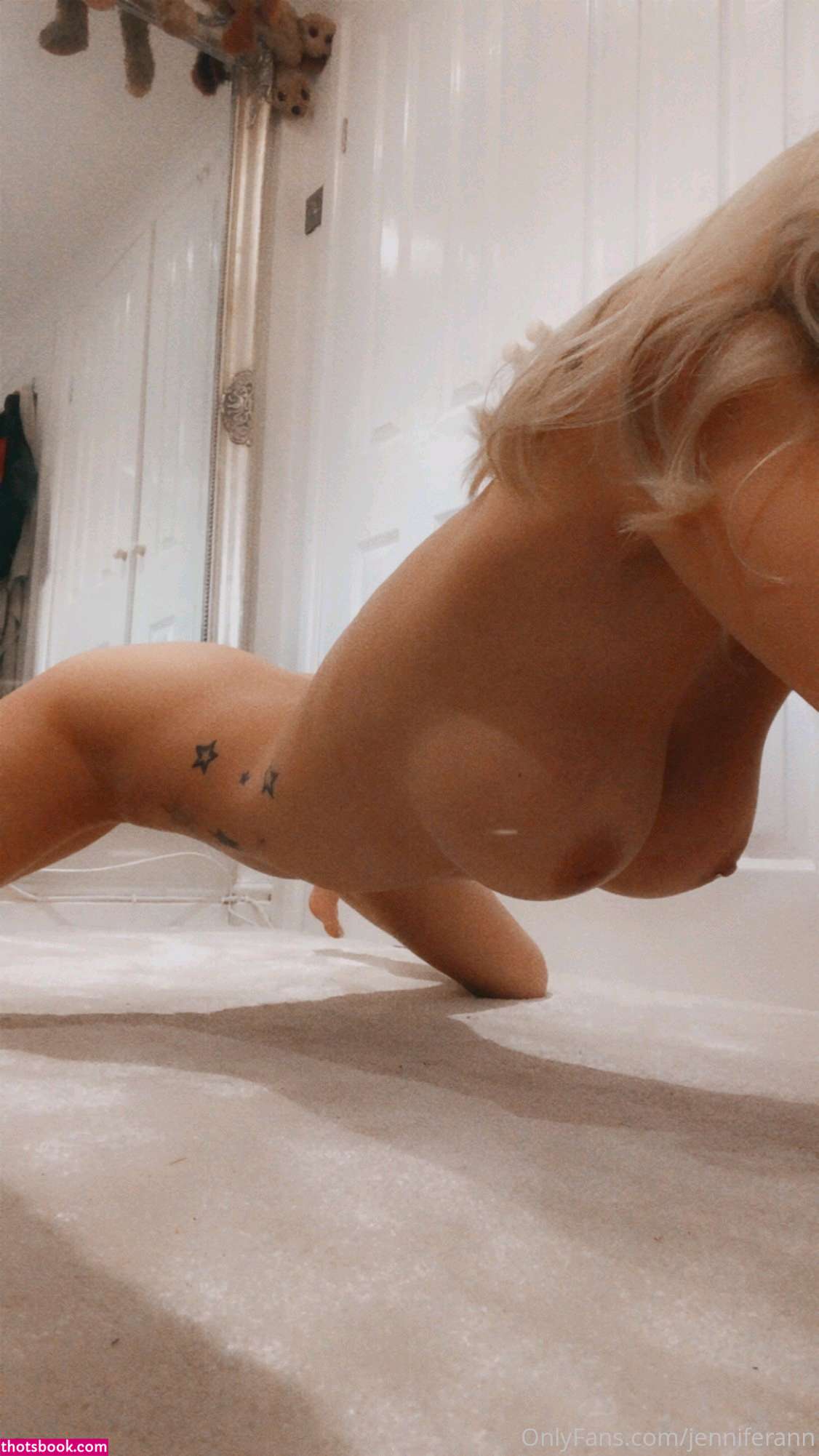 Jennifer Ann Photo #136