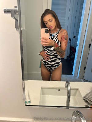 Woah Vicky Photo #126