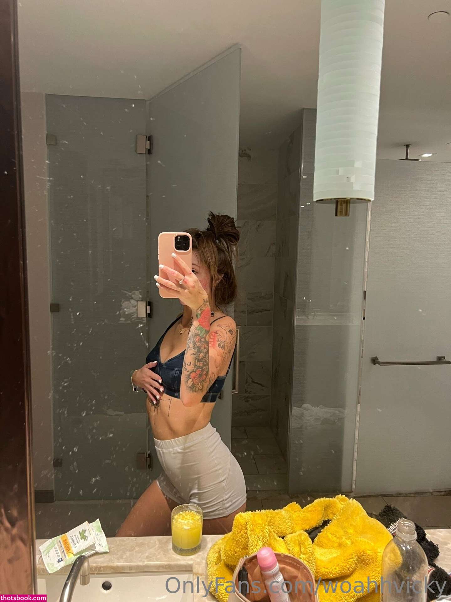 Woah Vicky Photo #159