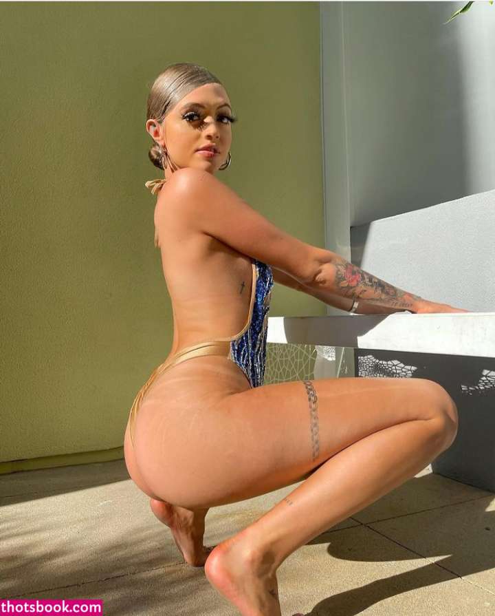 Woah Vicky Photo #162