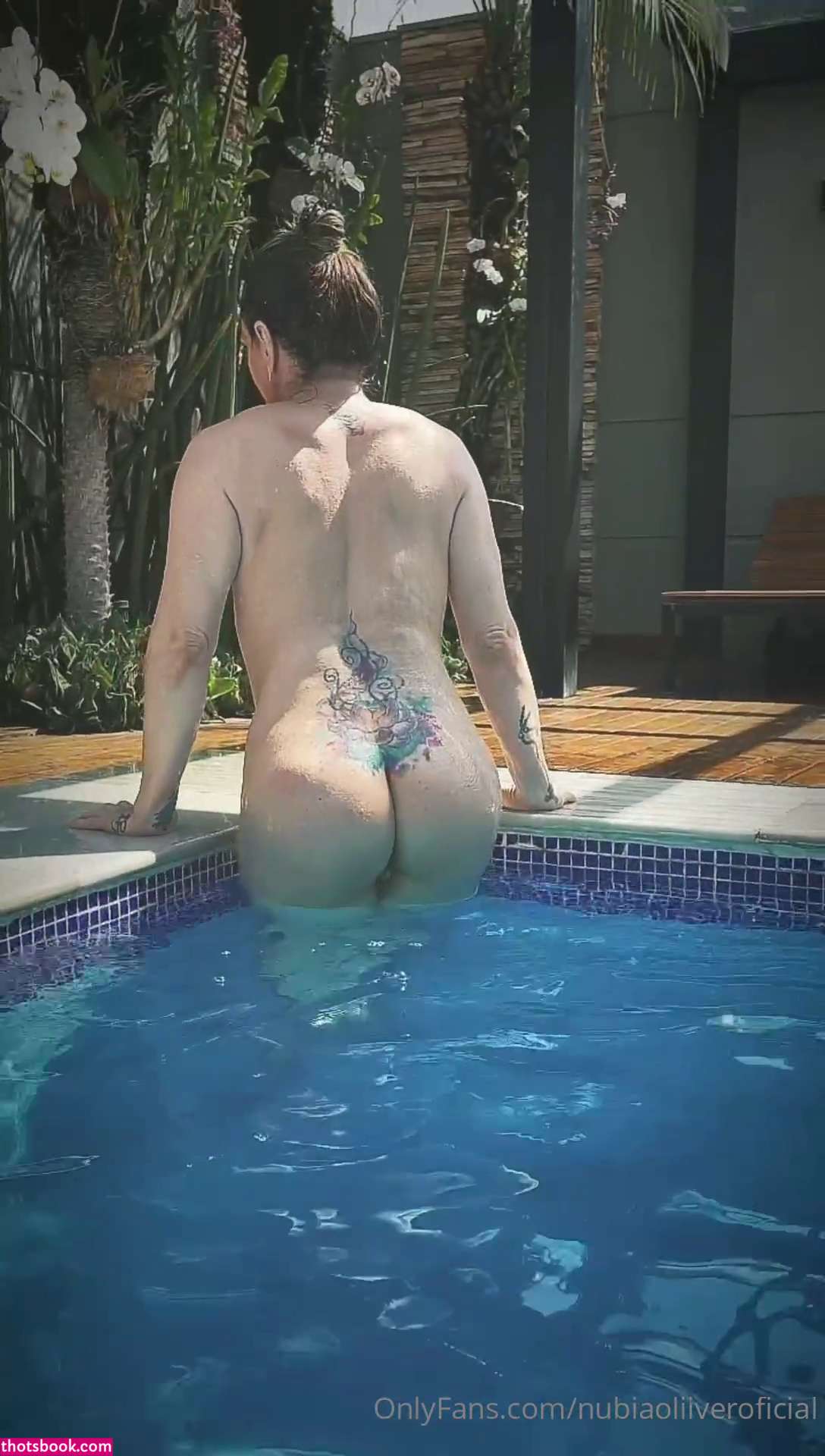 Nubia Oliver Photo #62