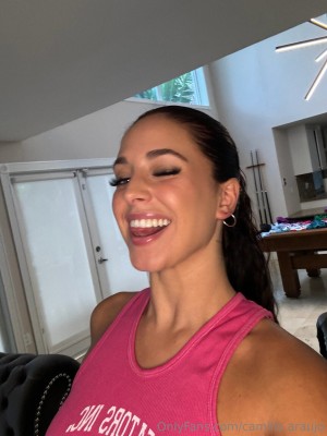 Camilla Araujo Photo #267