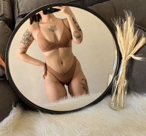 Cmiiu Ellie Photo #169