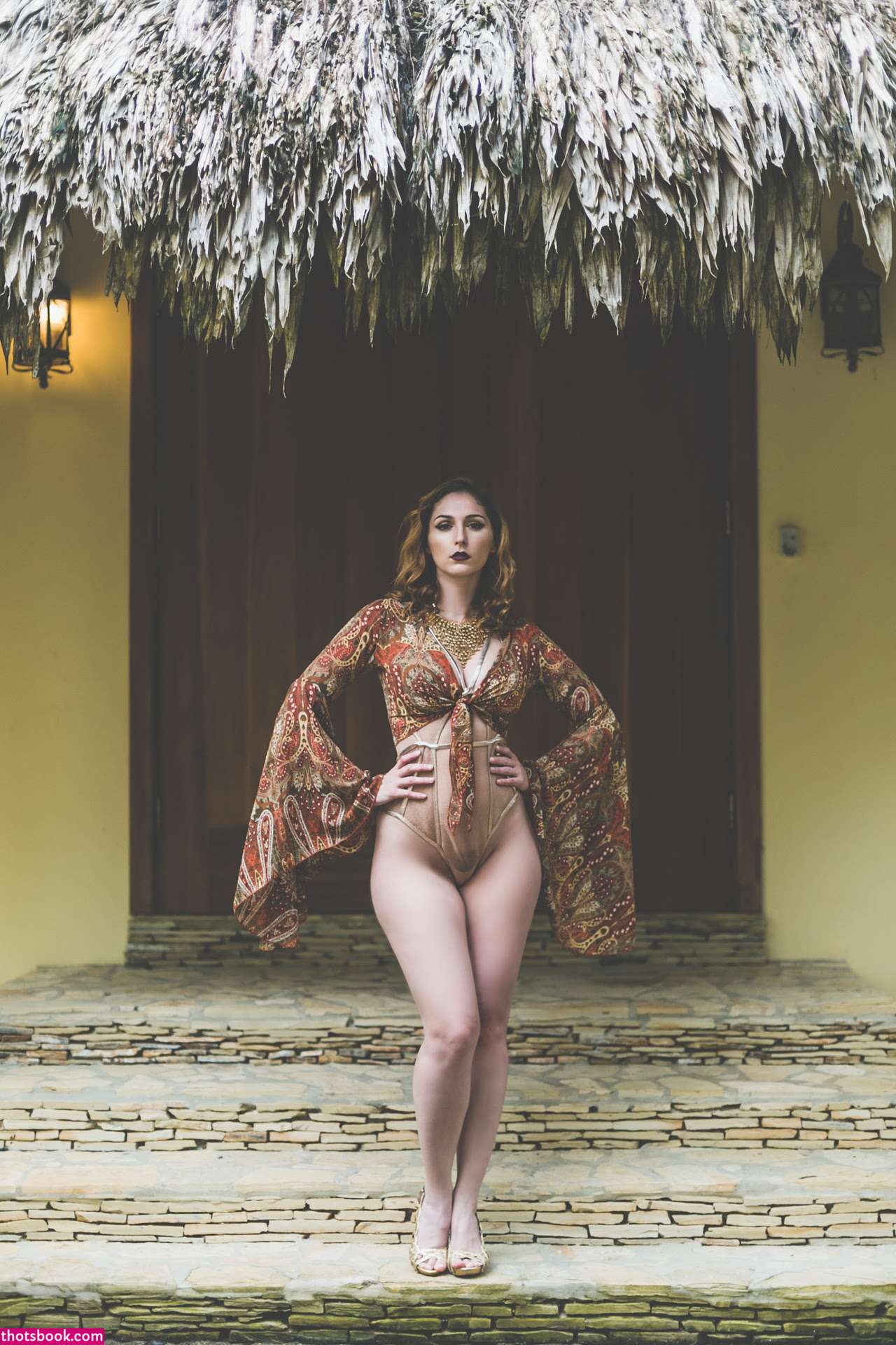 Carlotta Champagne Photo #708