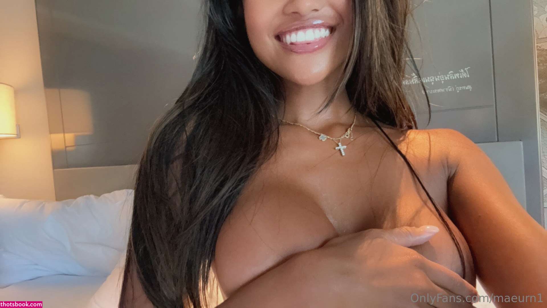 Maeurn Smiles Photo #121