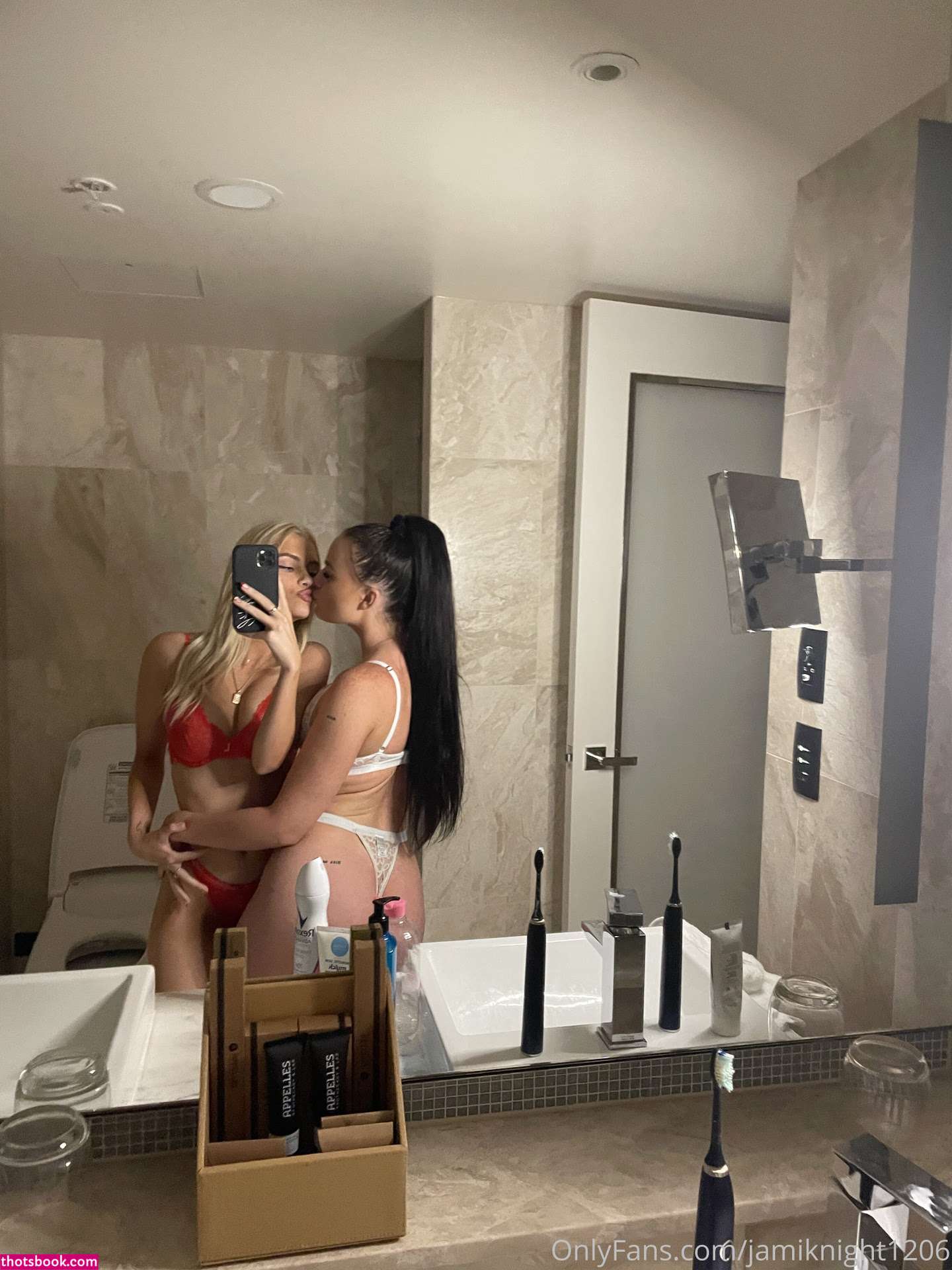 Lili Eastwood Photo #36