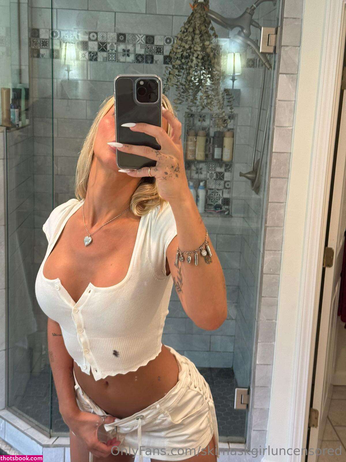 Briana Armbruster Photo #390