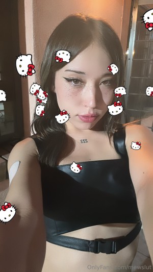 Mewslut Post #9