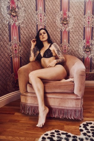 Arryn Zech Photo #519