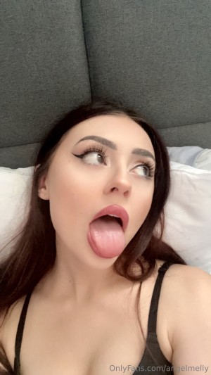 Angelmelly Photo #150