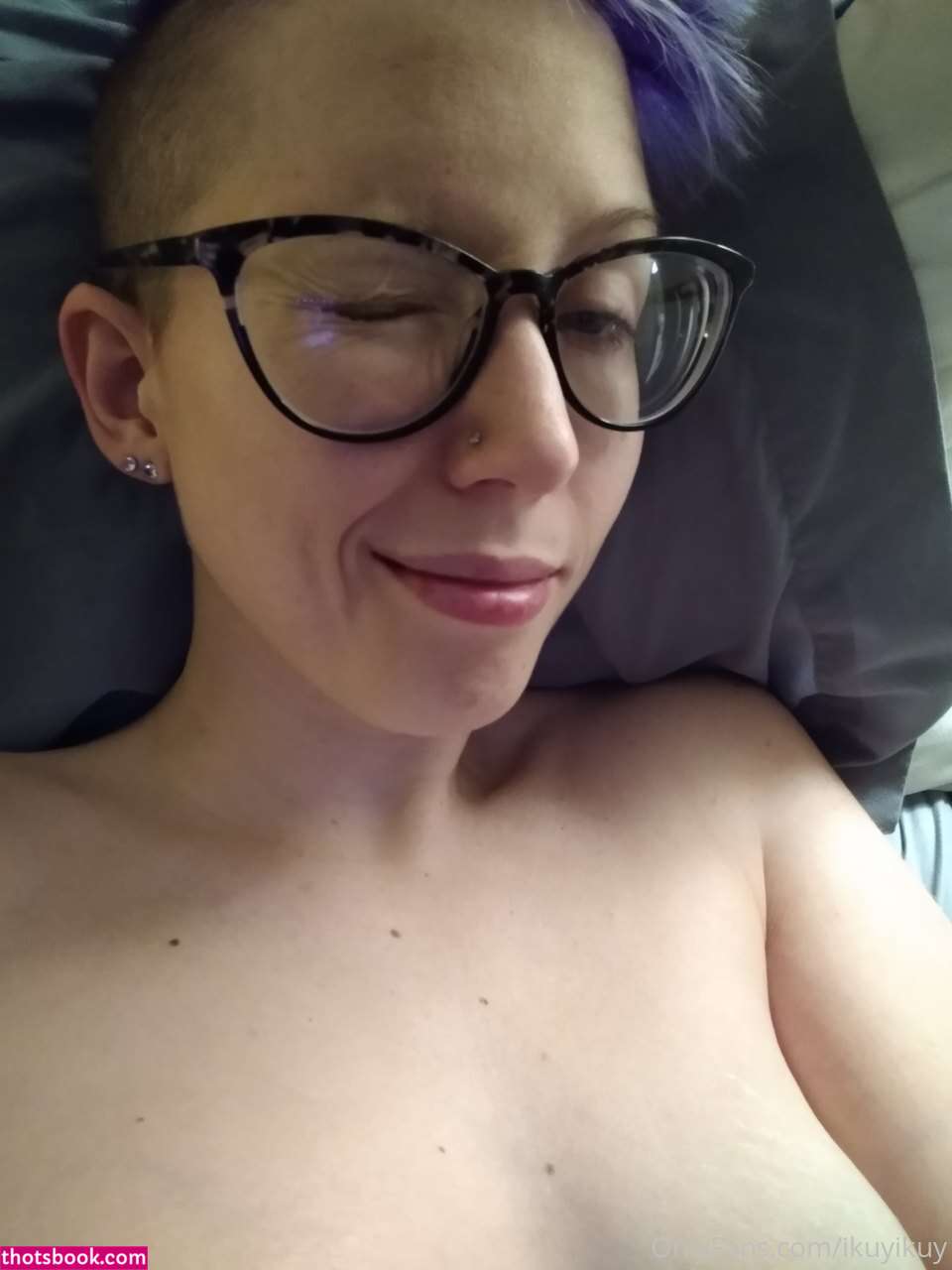 Ikuy Cosplayer Photo #3