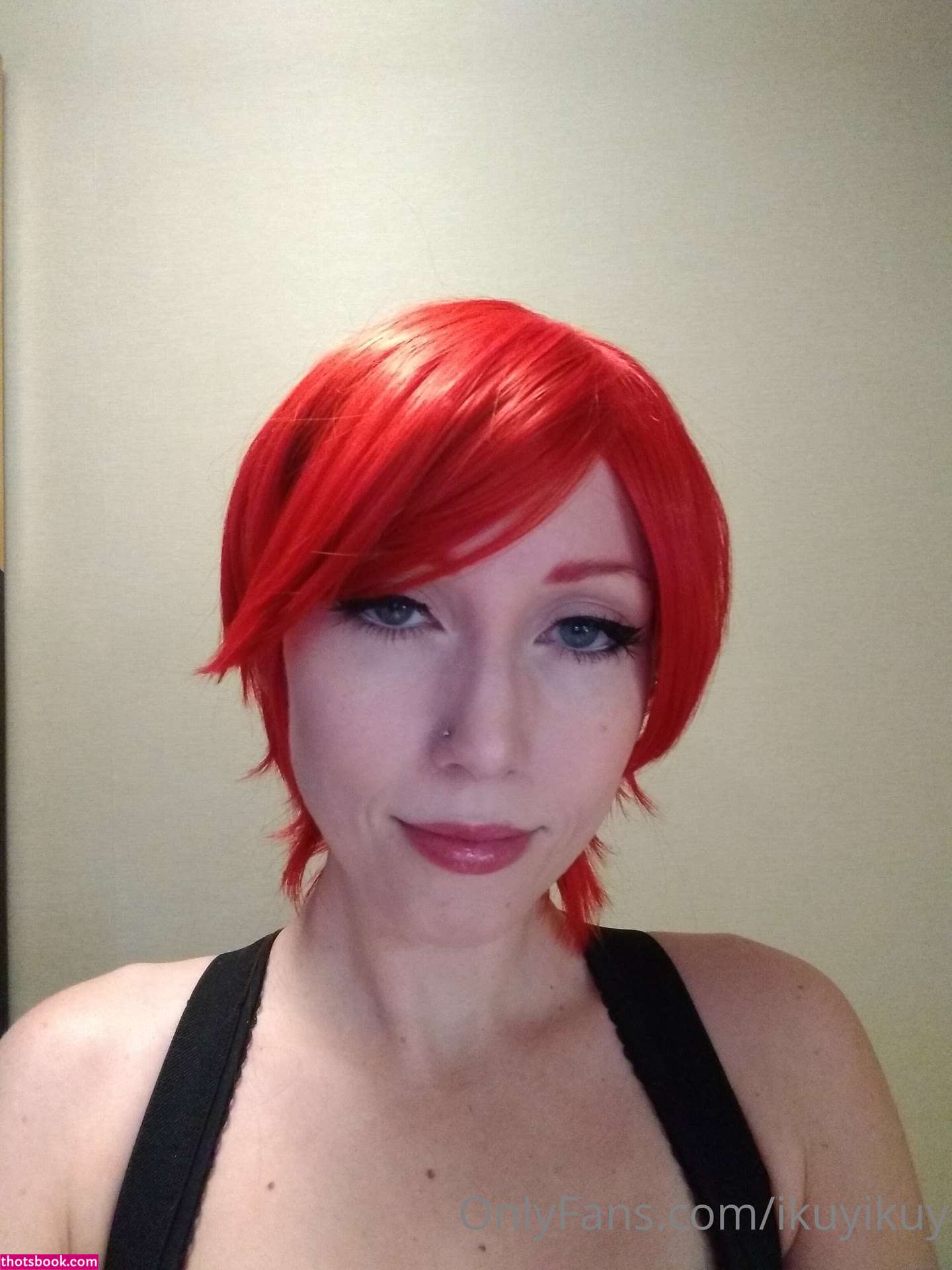 Ikuy Cosplayer Photo #43