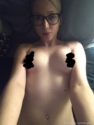 Ikuy Cosplayer Photo #66