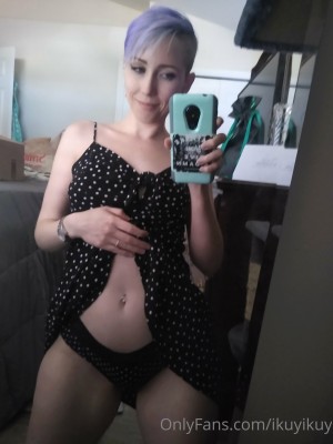 Ikuy Cosplayer Photo #69