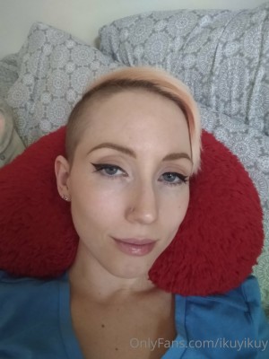 Ikuy Cosplayer Photo #79