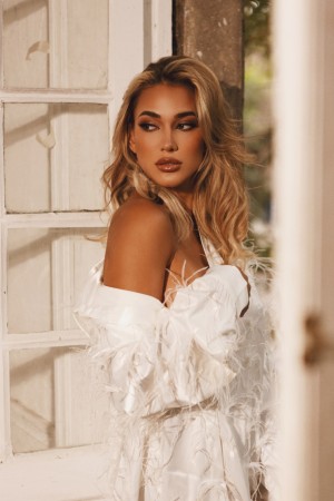 Julieta Rodriguez Photo #3