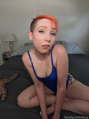 Ikuy Cosplayer Photo #141