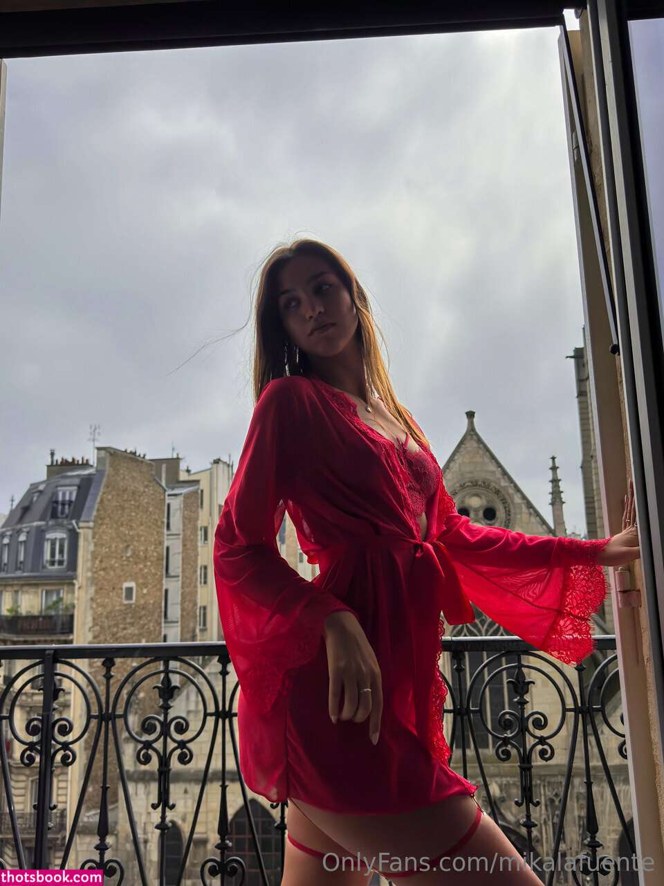 Mikaela Lafuente Photo #503