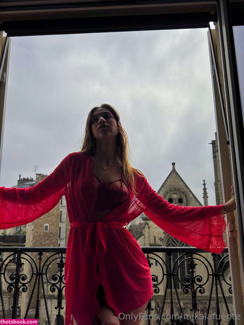 Mikaela Lafuente Photo #507