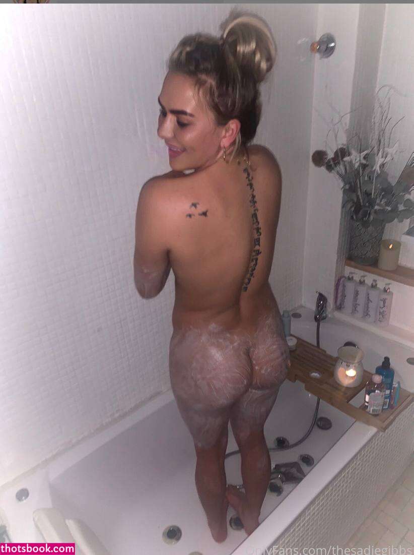 Sadie Gibbs Photo #15