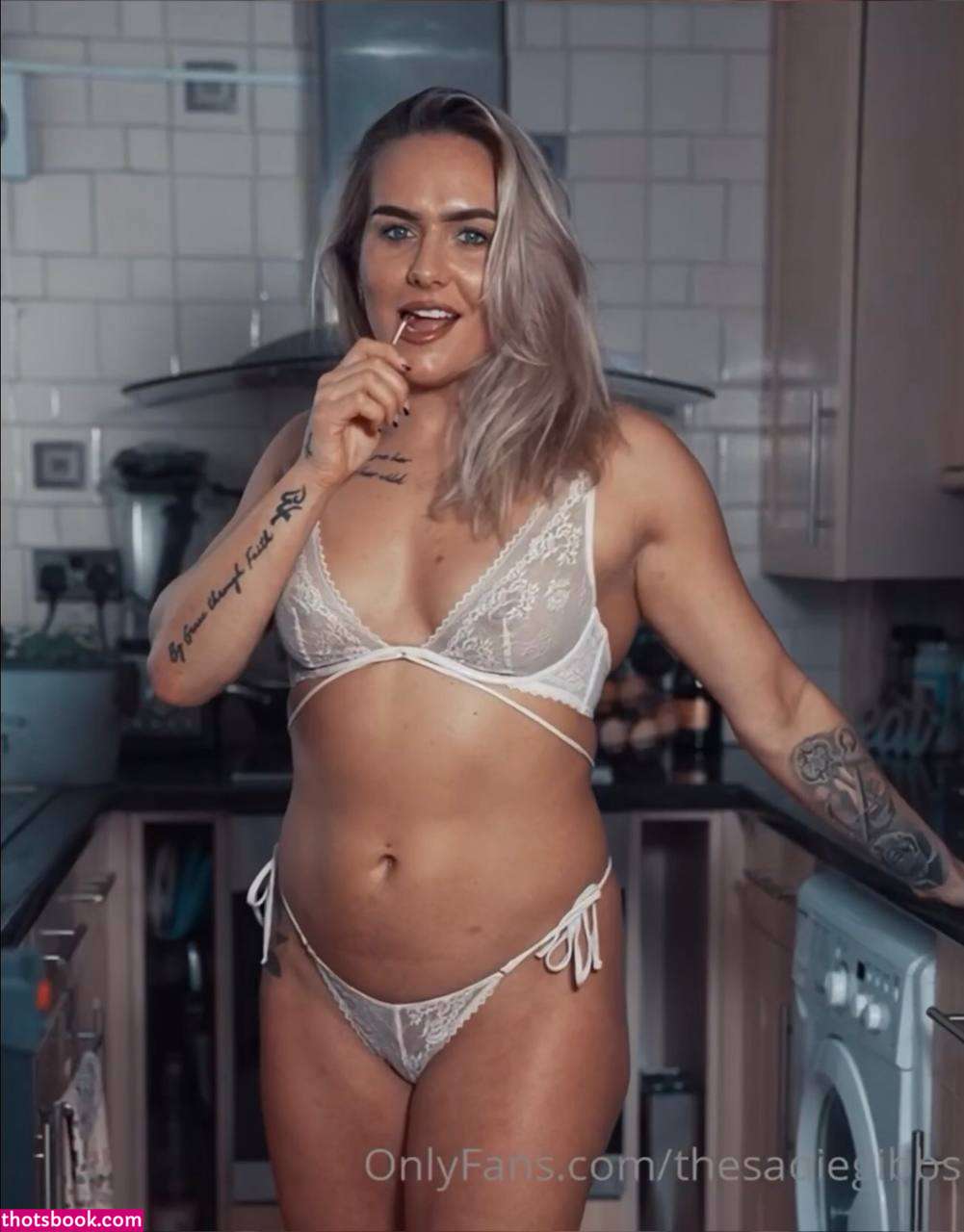 Sadie Gibbs Photo #20